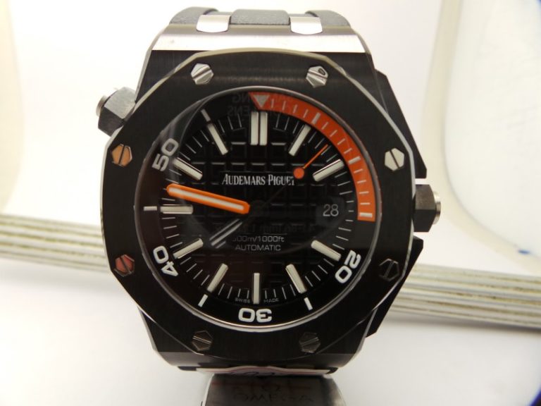 Replica-Audemars-Piguet-Royal-Oak-Offshore-Diver-15707CE.OO_.A002CA.01
