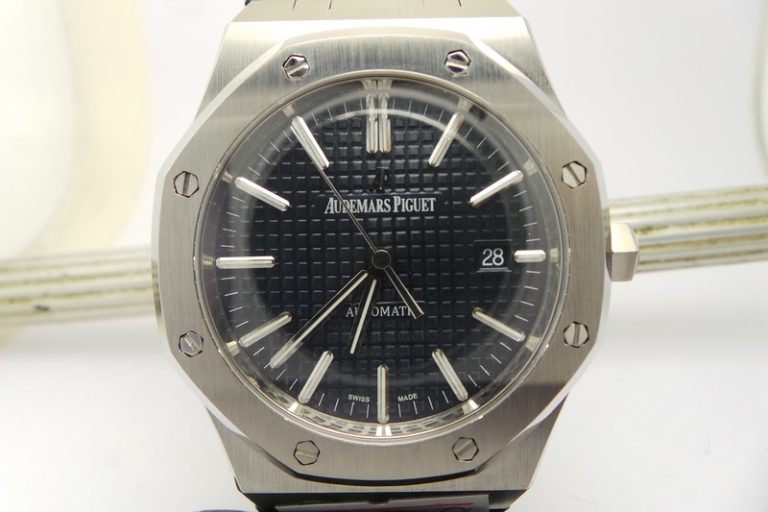 Replica-Audemars-Piguet-Royal-Oak-Watch